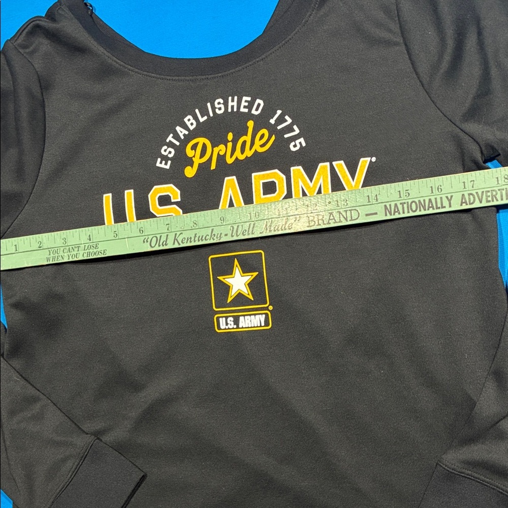 U.S. Army Pride- Black Long Sleeve Top with Yellow Logo and Cute Back Detail - Picture 2 of 12